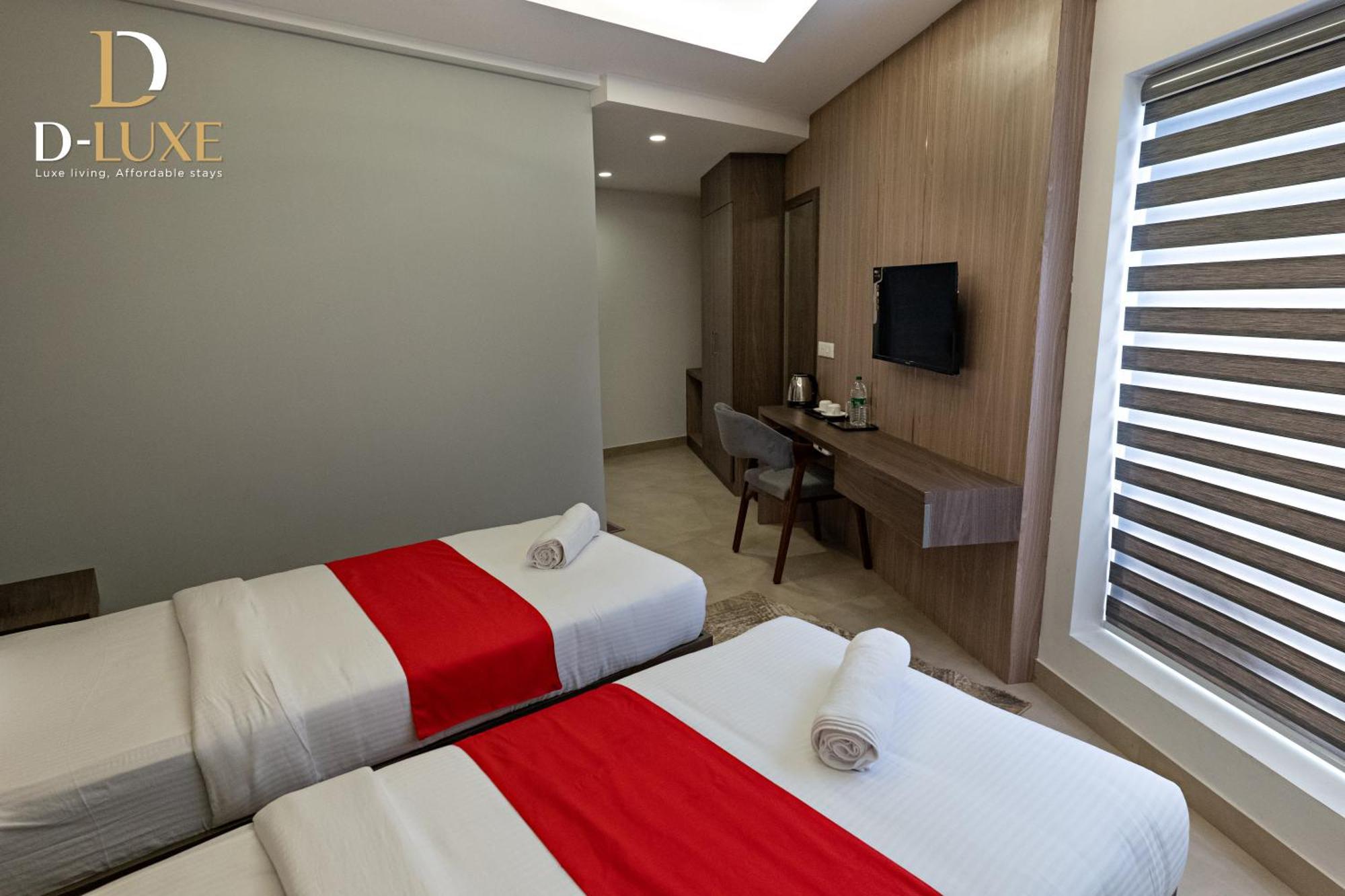 D-Luxe Hotel Kochi Екстериор снимка