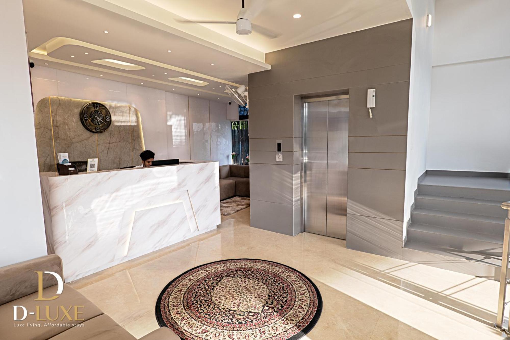D-Luxe Hotel Kochi Екстериор снимка