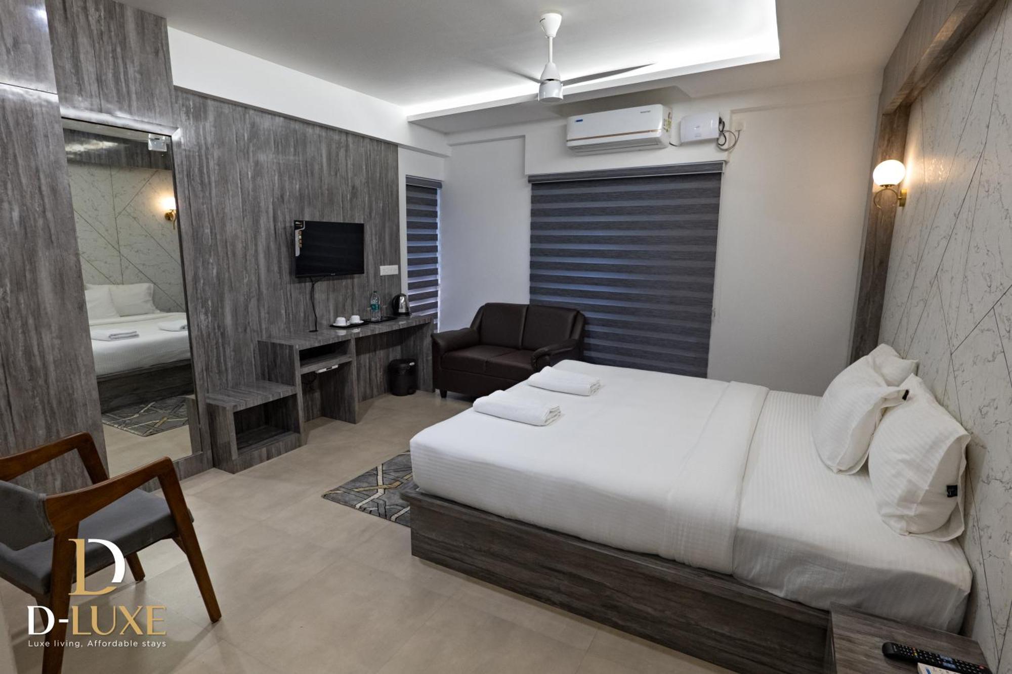 D-Luxe Hotel Kochi Екстериор снимка